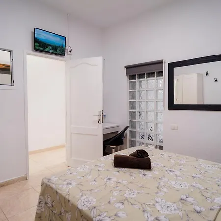 And Student House Guest house *